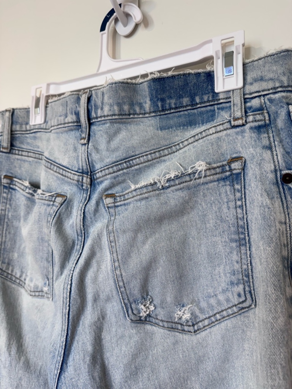 Abercrombie & Fitch Light Blue Straight-Leg Women's Jeans - Picture 6 of 7